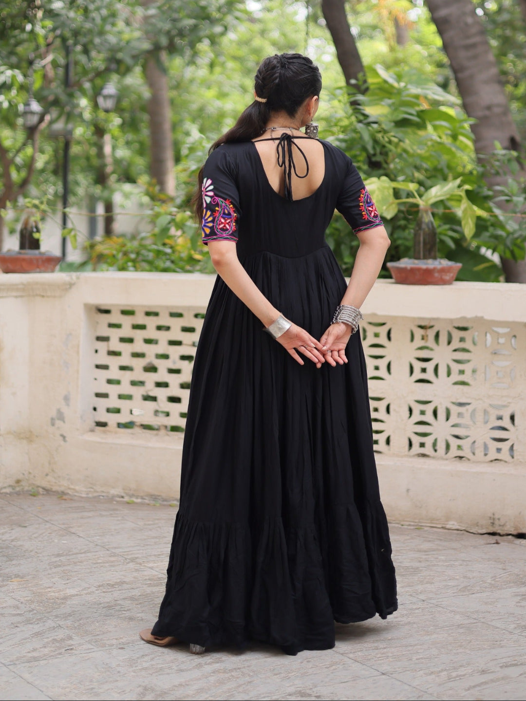 ES Navratri Special Premium Kutchi Gamthi Embroidered Gown