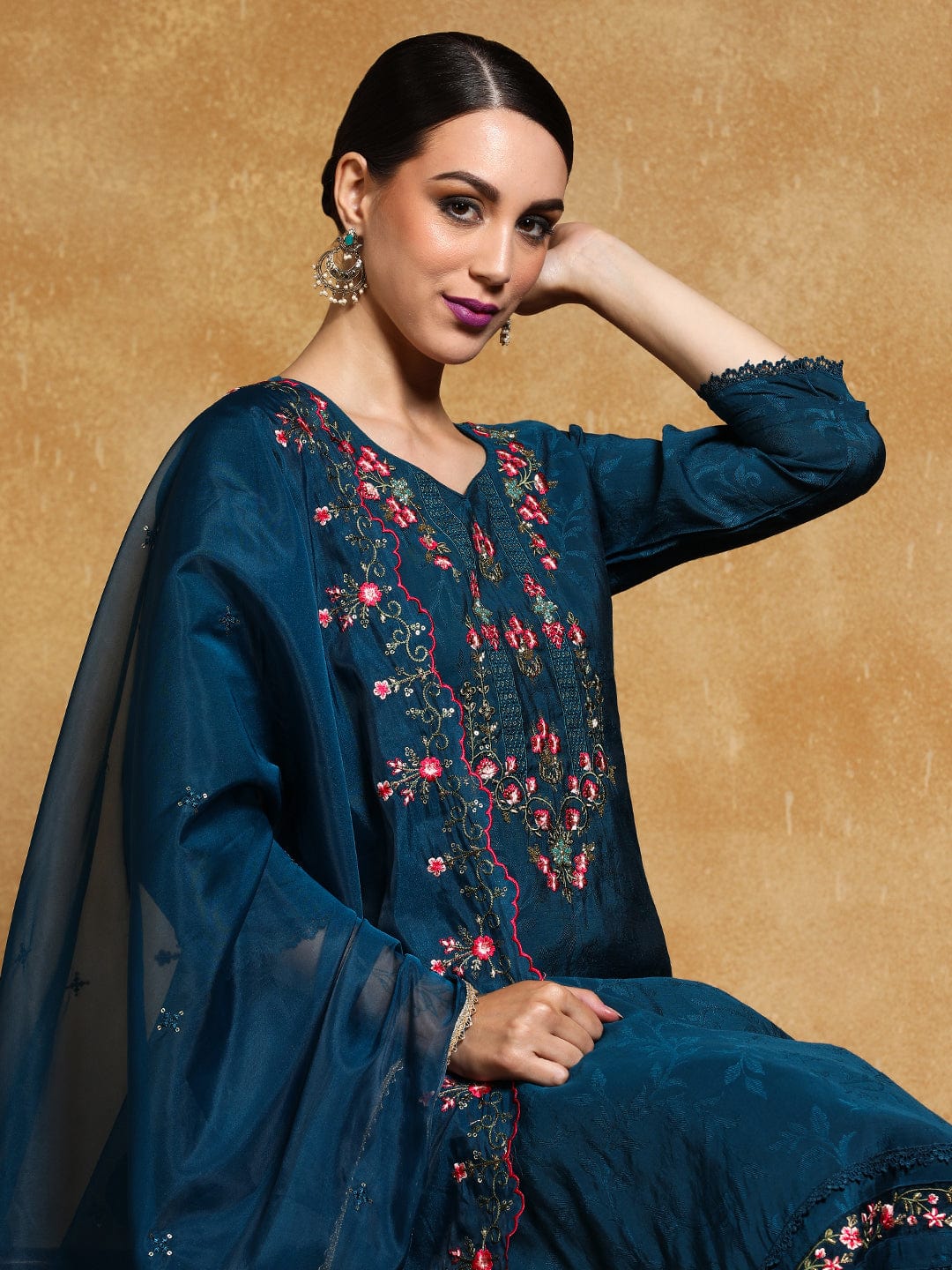 KF Floral Motif Thread Embroidered Yoke Kurta with Trouser & Dupatta
