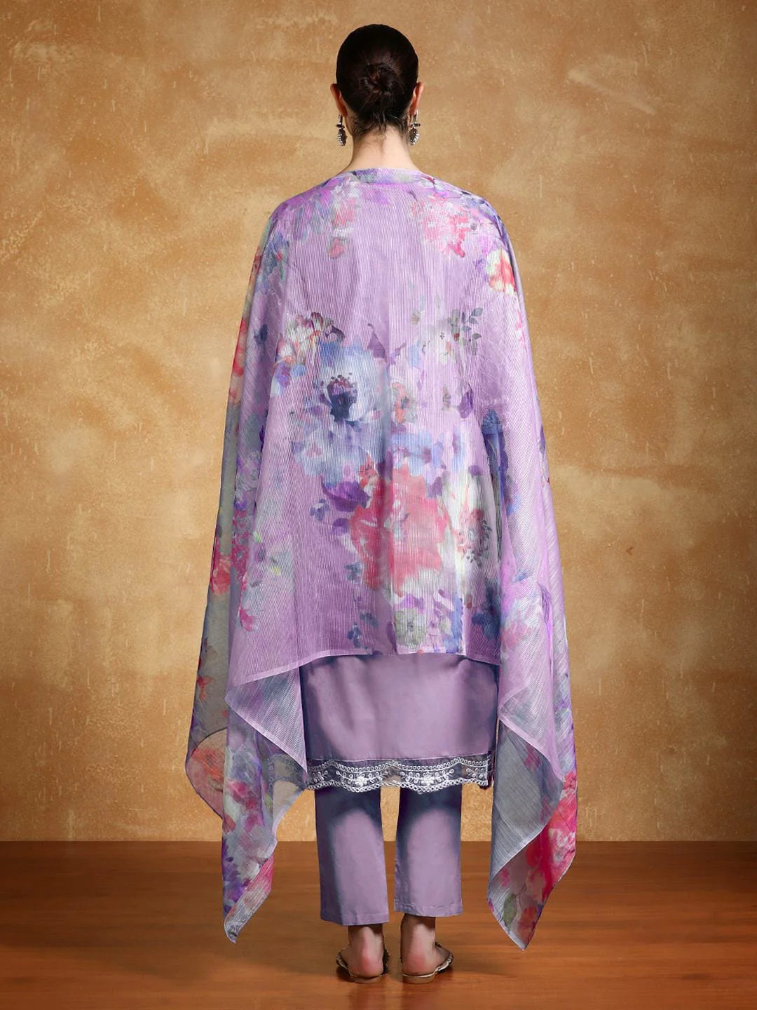 KF Thread Embroidered Kurta With Trouser & Floral Printed Dupatta