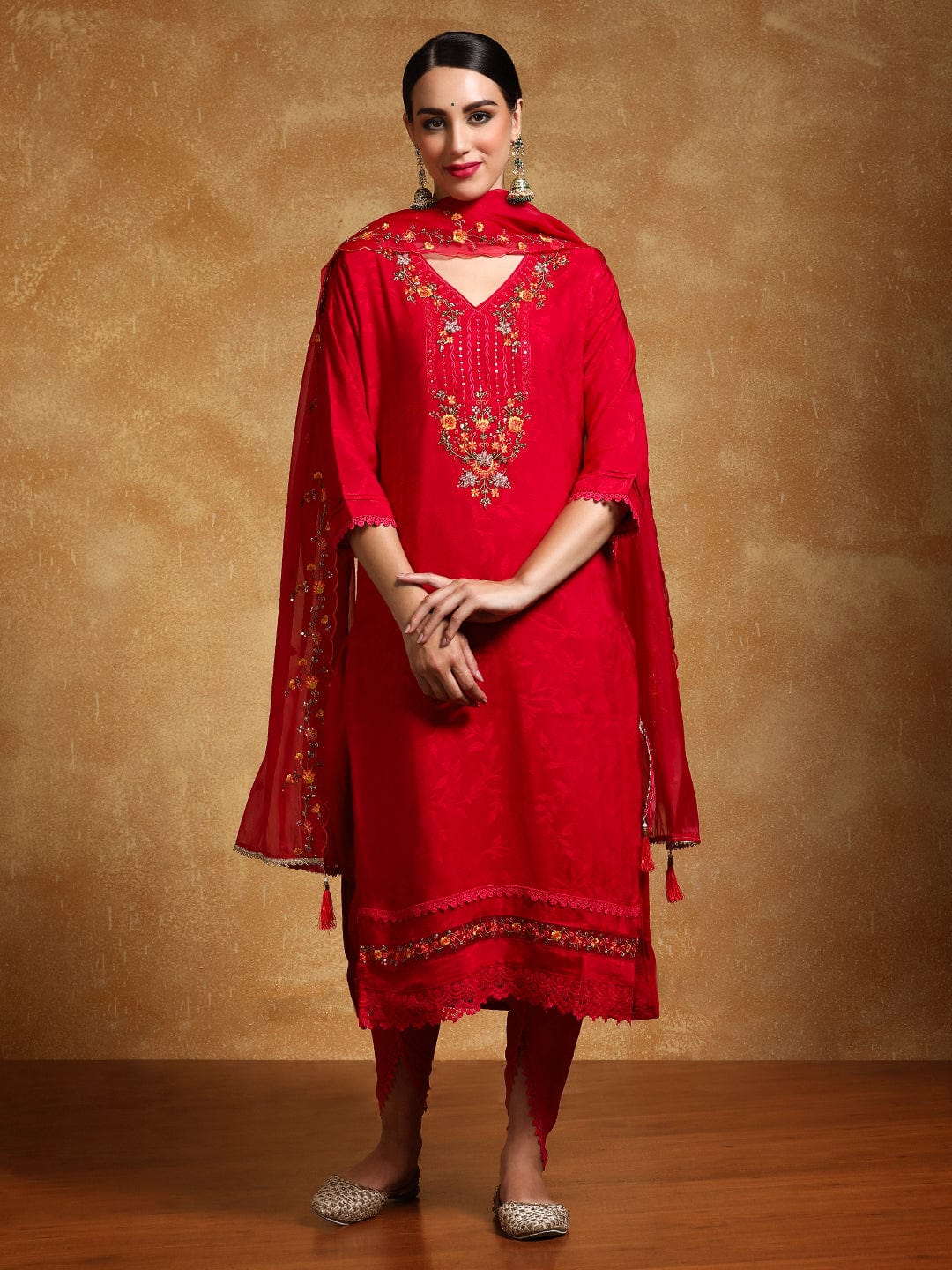 KF Floral Motif Thread Embroidered Yoke Kurta with Trouser & Dupatta