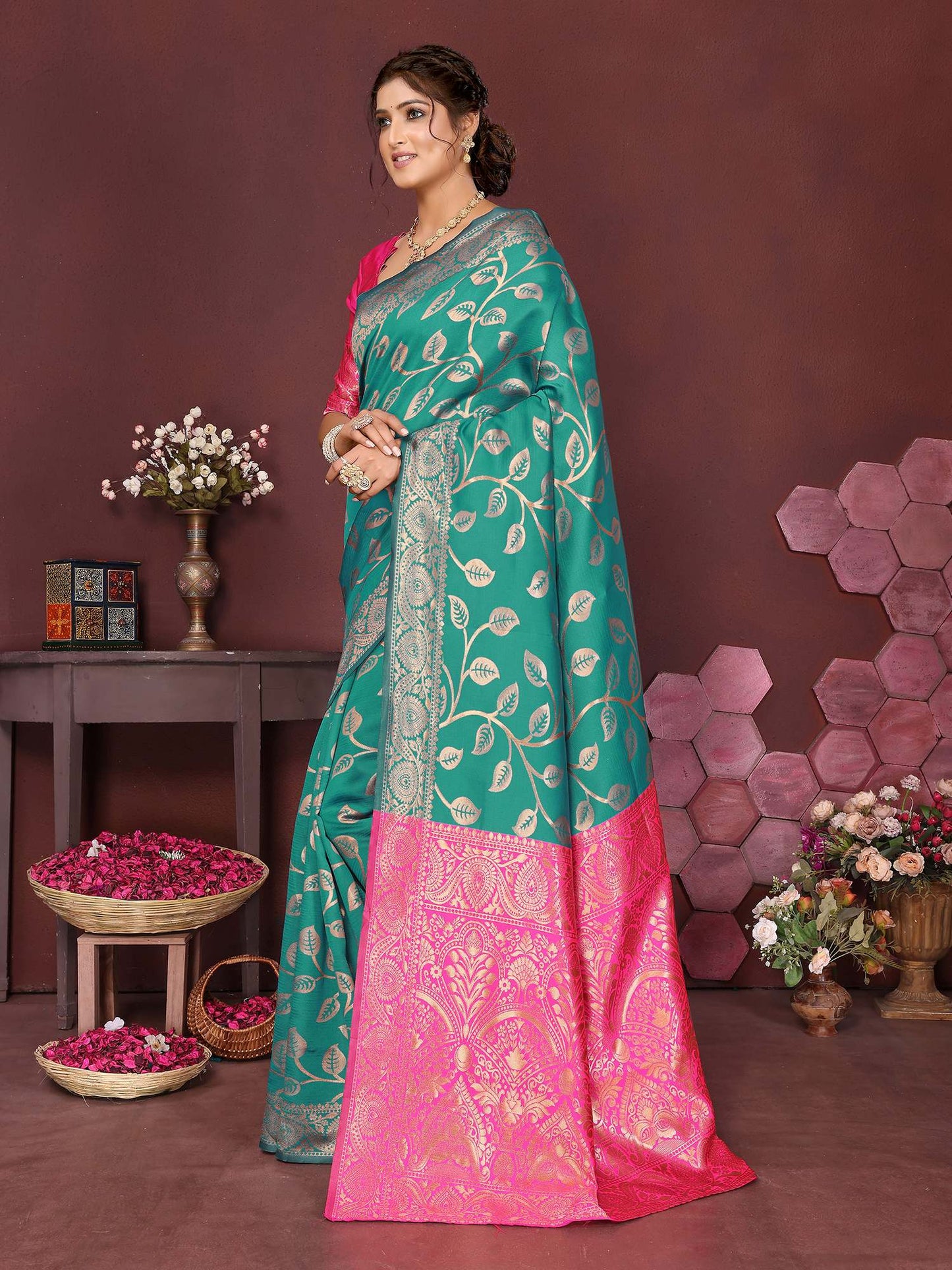 KF Women Kanjivaram Banarasi Silk Woven Design Saree