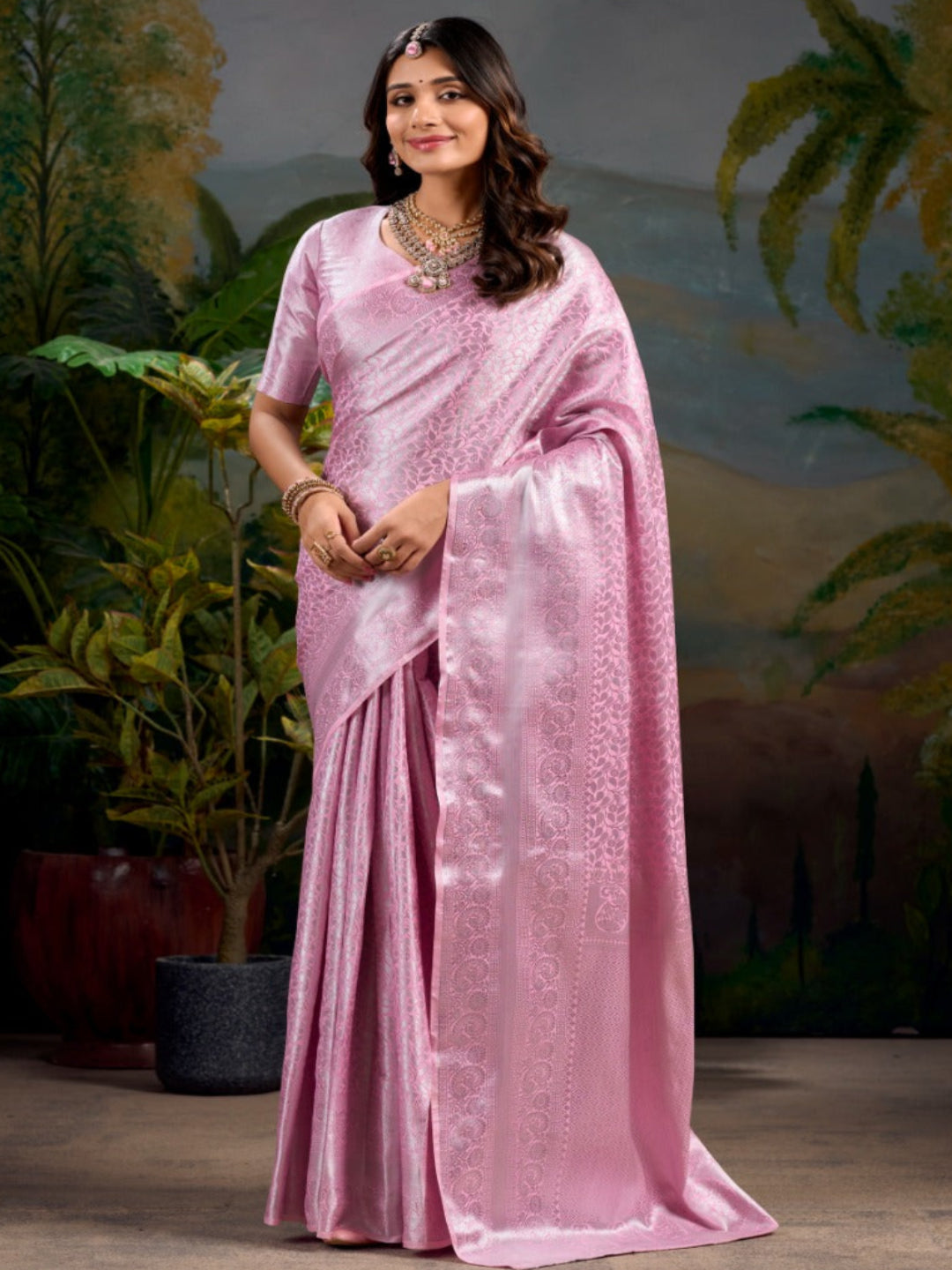 ES Kanjivaram Sari with Zari weaving work with unstitched blouse in with Zari work