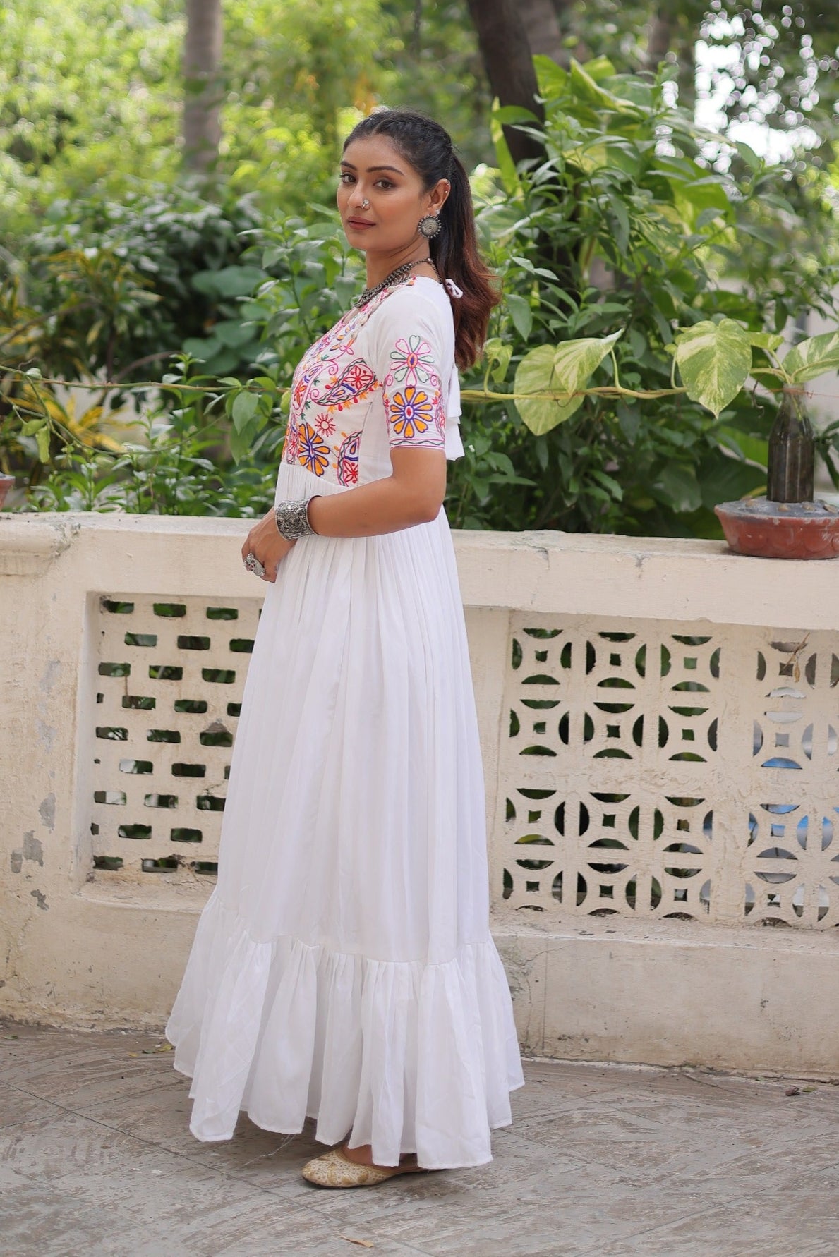 ES Navratri Special Premium Kutchi Gamthi Embroidered Gown