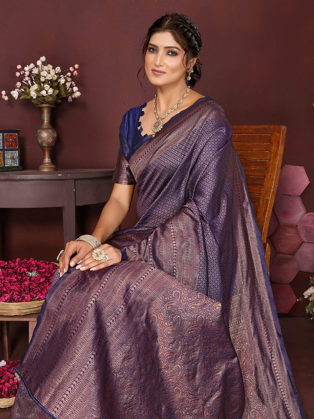 KF Women's Beige Banarasi Silk Woven Design Saree