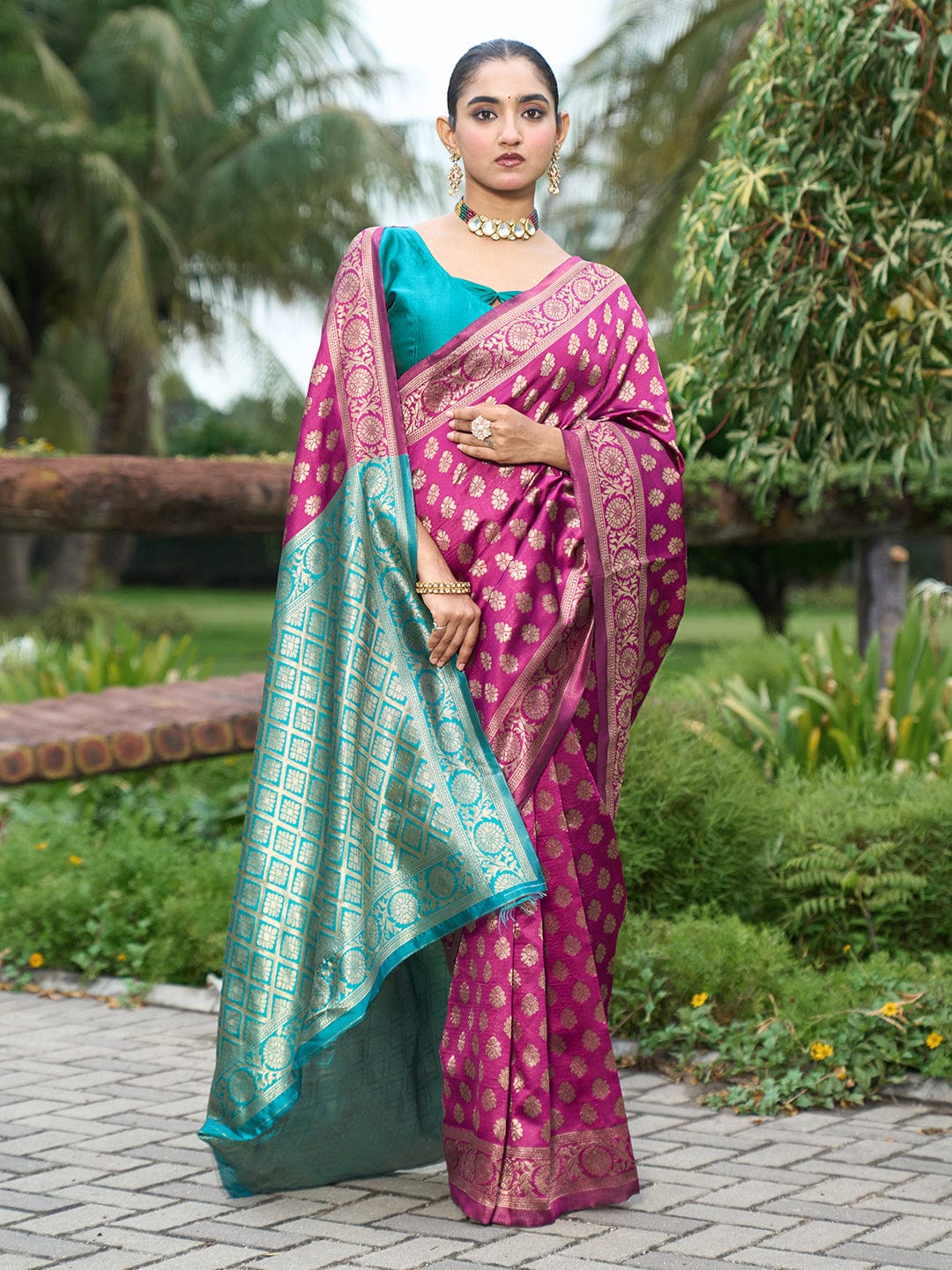 KF Women Kanjivaram Banarasi Silk Woven Design Saree