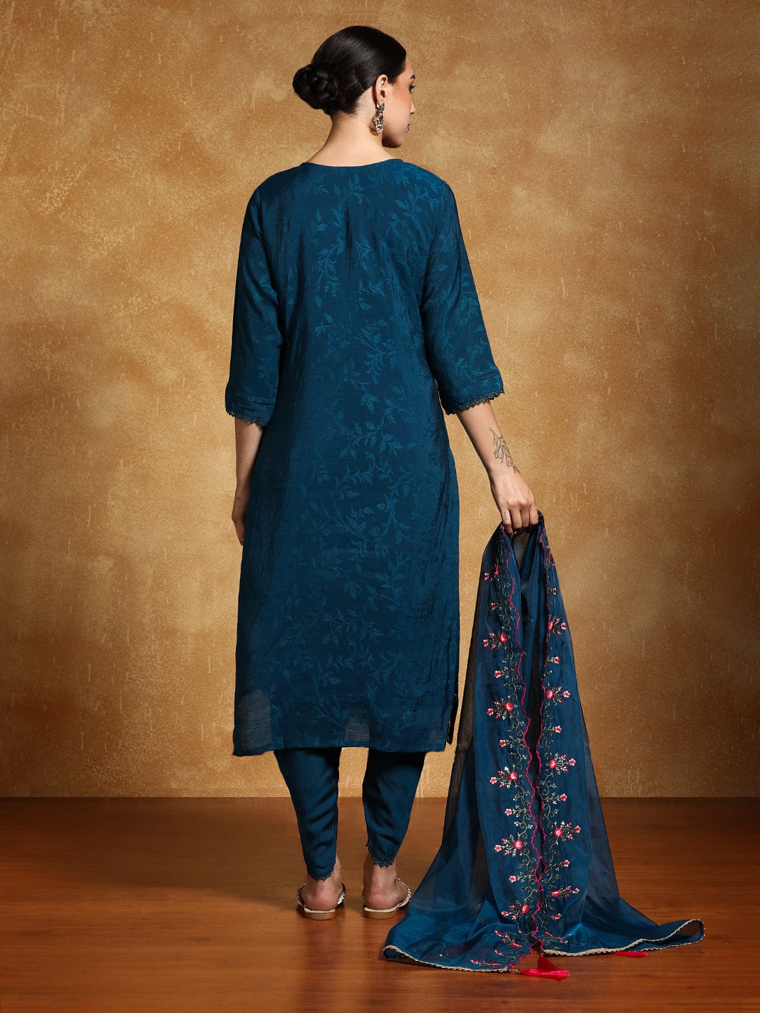 KF Floral Motif Thread Embroidered Yoke Kurta with Trouser & Dupatta