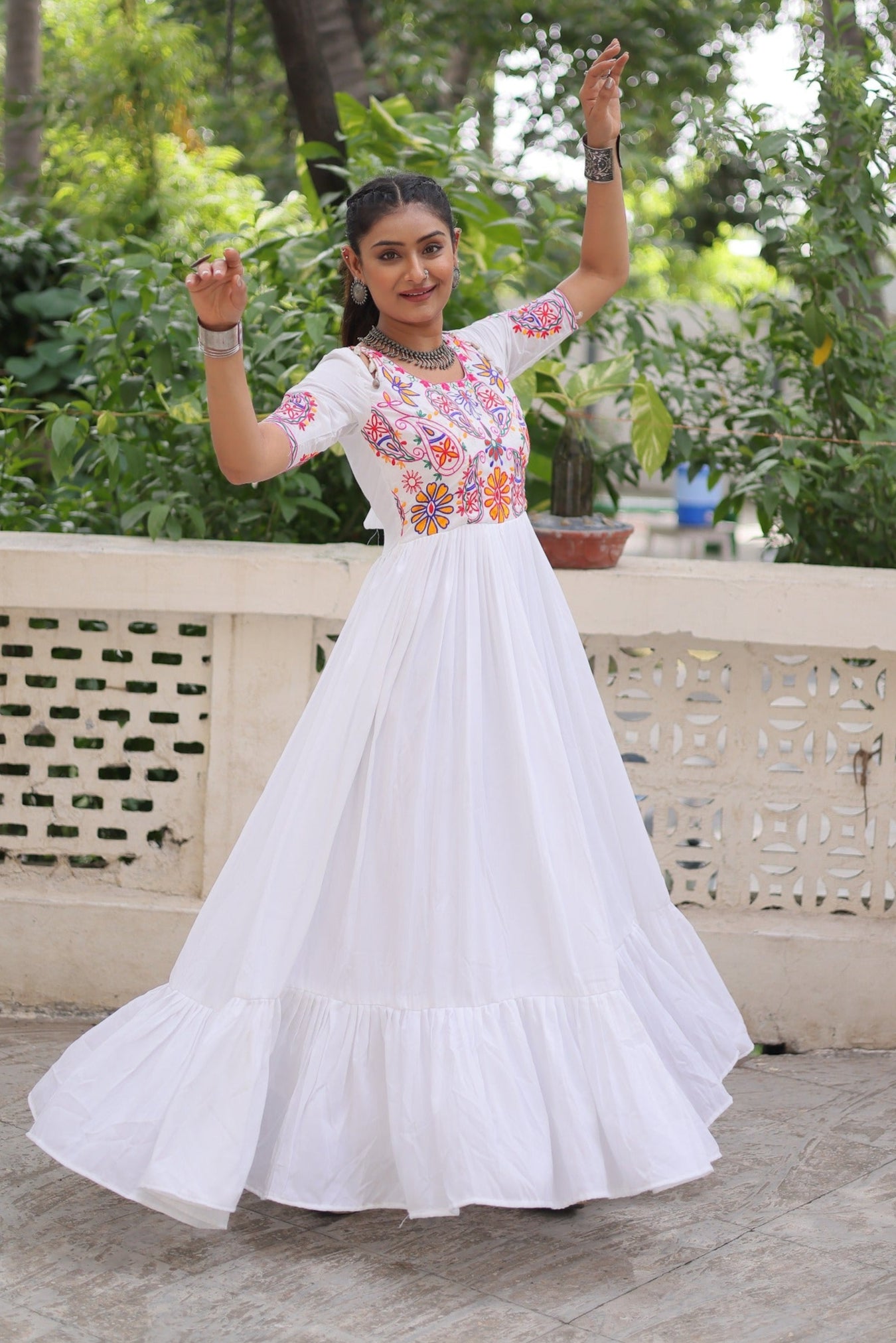 ES Navratri Special Premium Kutchi Gamthi Embroidered Gown