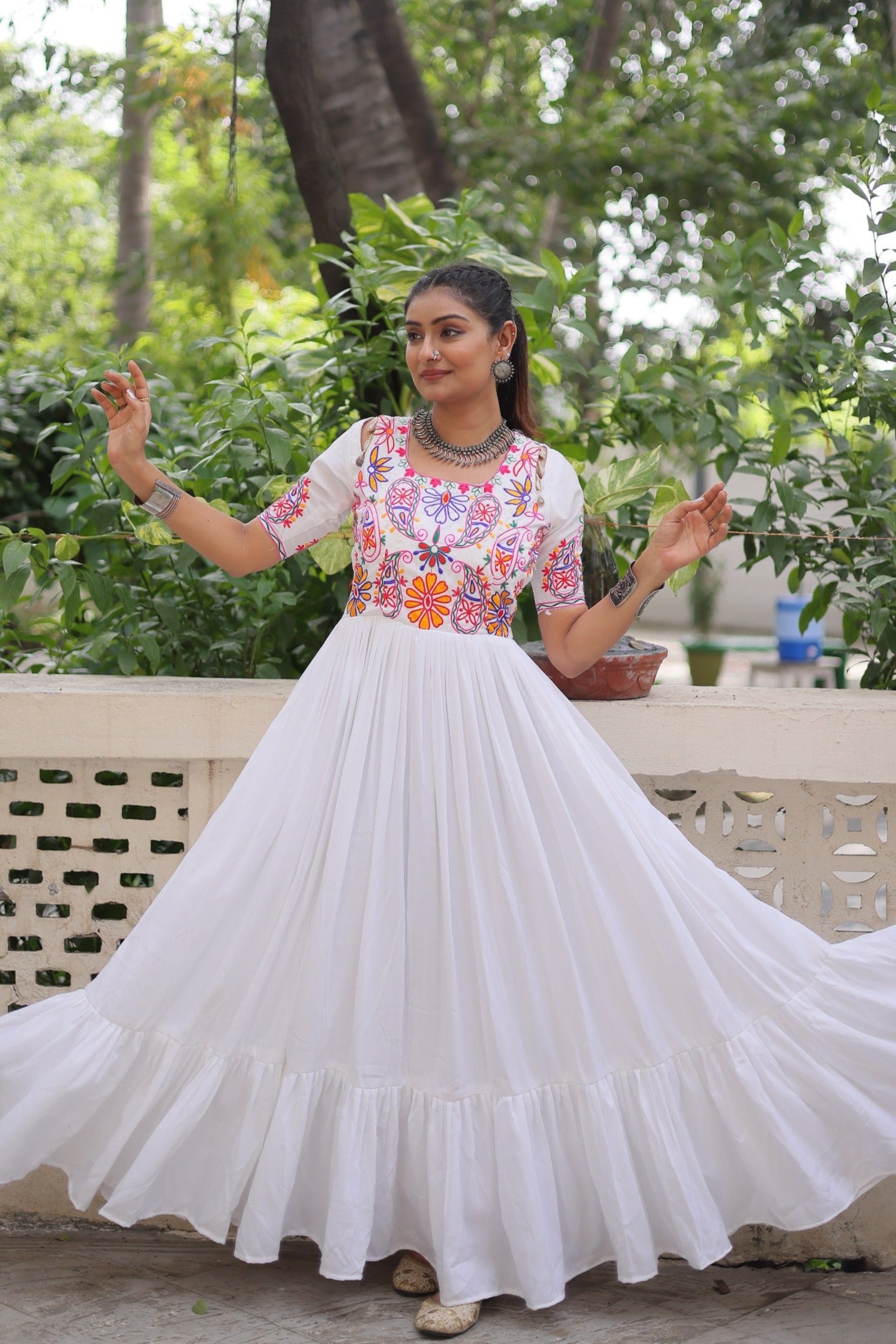 ES Navratri Special Premium Kutchi Gamthi Embroidered Gown