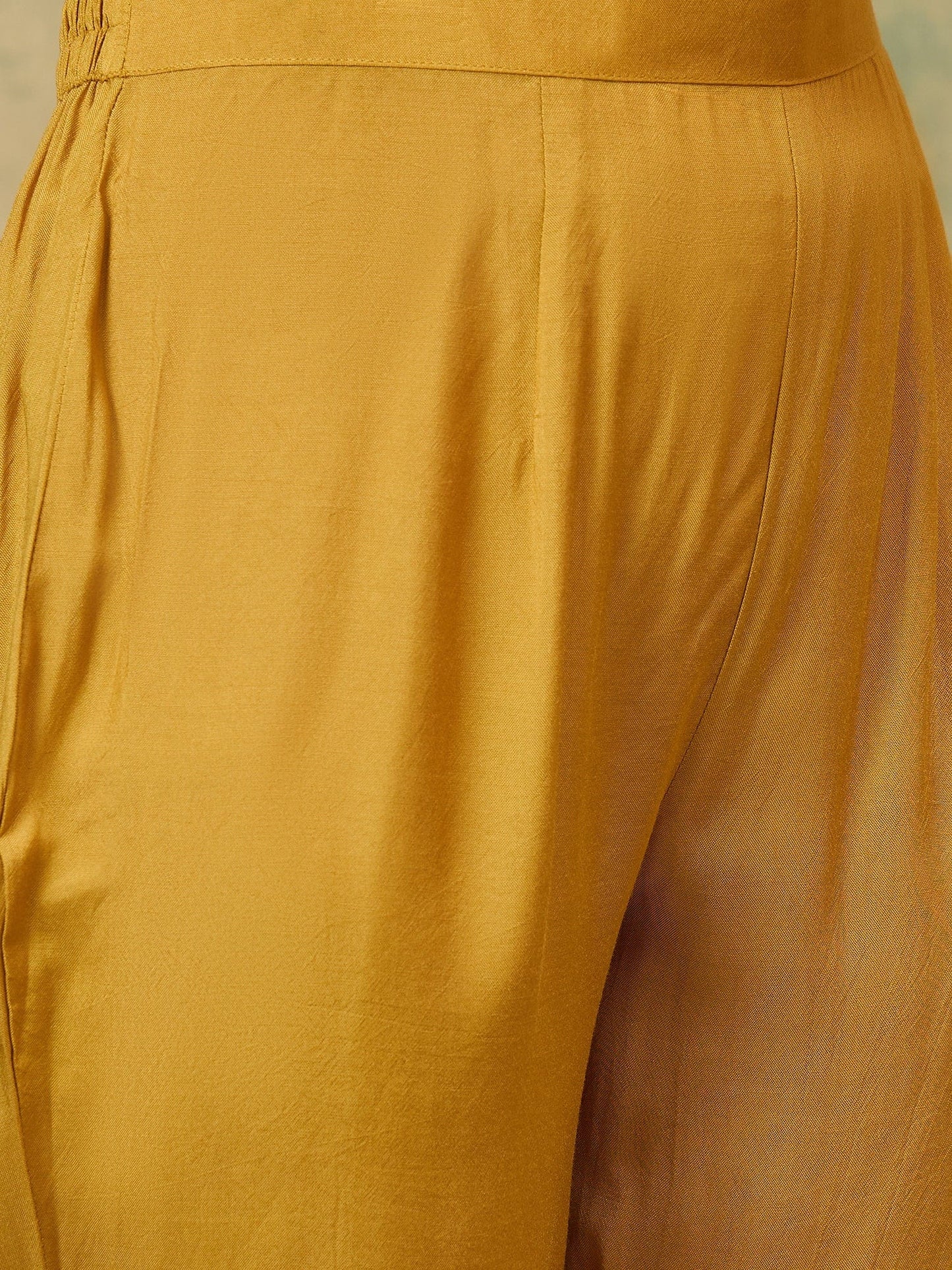 KF Zari Embroidered Yoke Kurta With Trouser And Dupatta