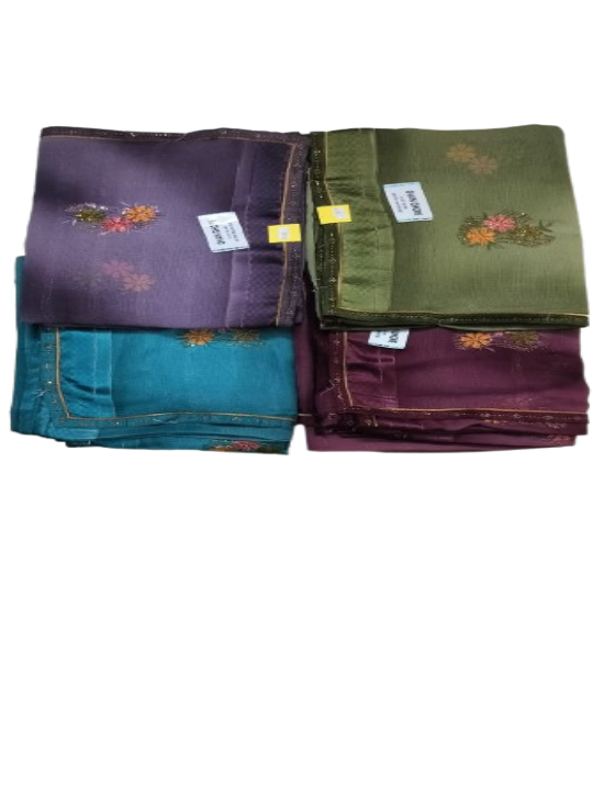 ShinySelect soft Chiffon saree with blouse piece & light stone