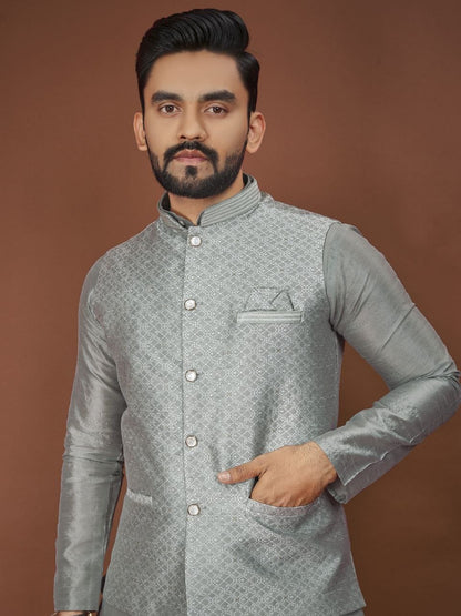 RE Premium Weaving High-quality Jacquard with intricate Golden Zari work - 3 Pieces Sets