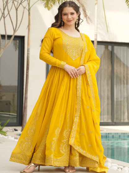 ES Embroidered Faux Blooming Gown with Dupatta – Festive & Party Wear
