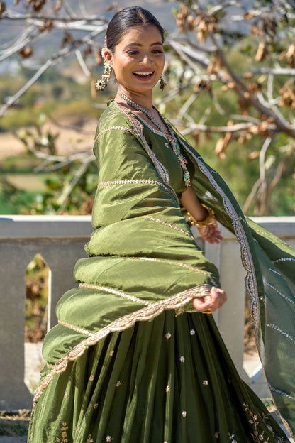 ES Heavy Chinon Silk Lehenga, Blouse & Dupatta with exquisite embroidery and zari work,