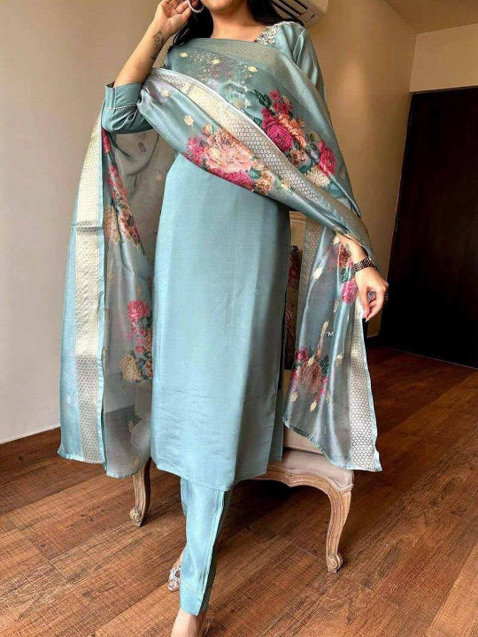 ICF Women Embroidery Chanderi Silk Kurta And Pant With Tissue Silk Dupatta