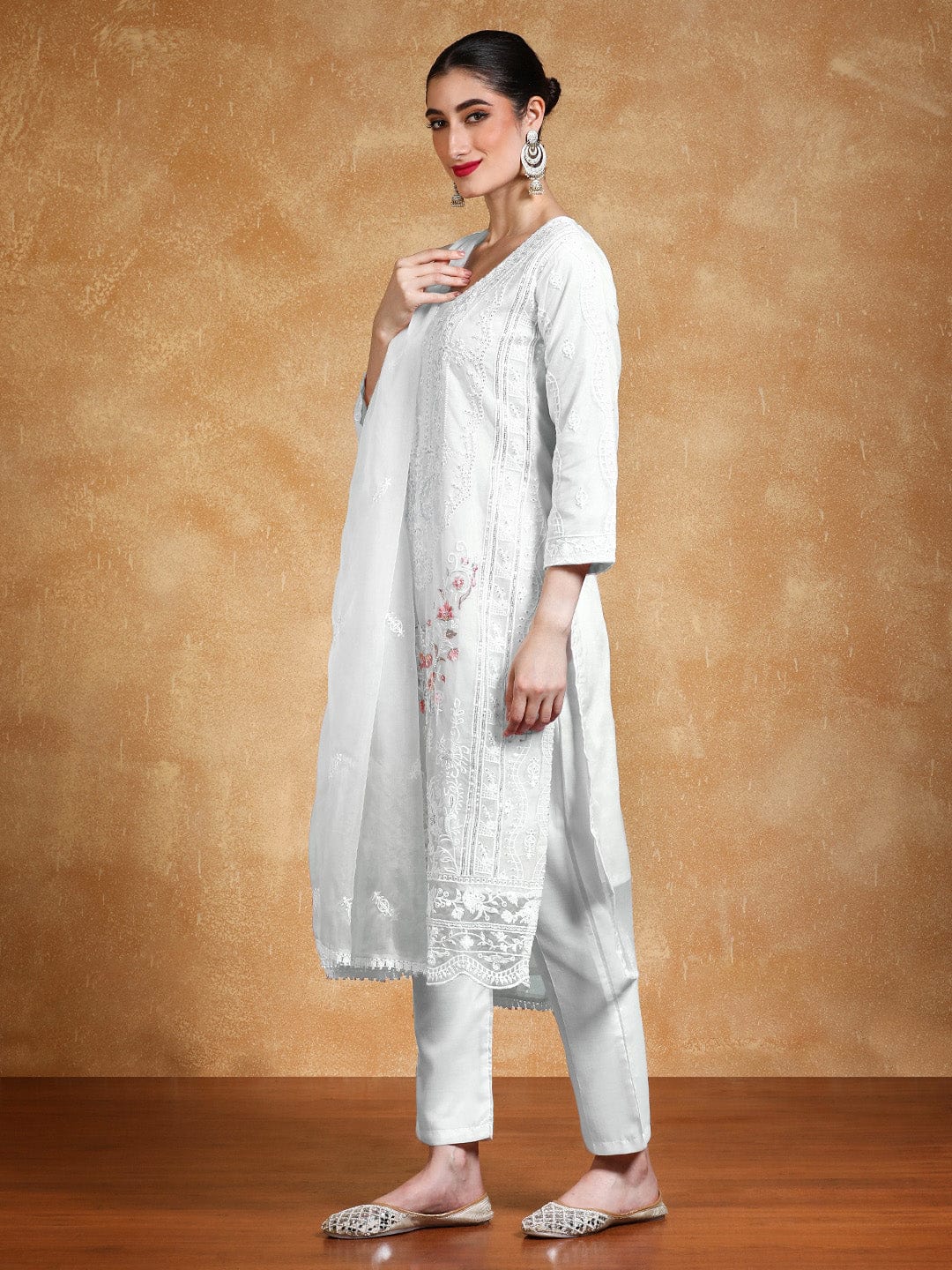 KF Women Floral Heavy Embroidered Kurta With Trouser & Dupatta
