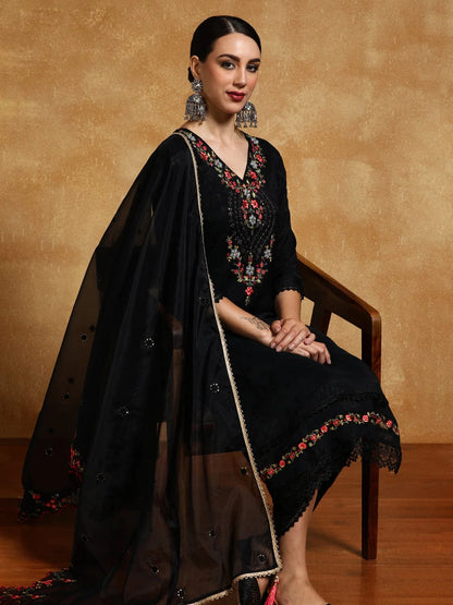 KF Floral Motif Thread Embroidered Yoke Kurta with Trouser & Dupatta