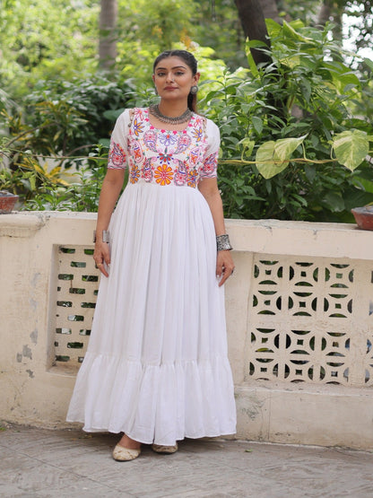 ES Navratri Special Premium Kutchi Gamthi Embroidered Gown