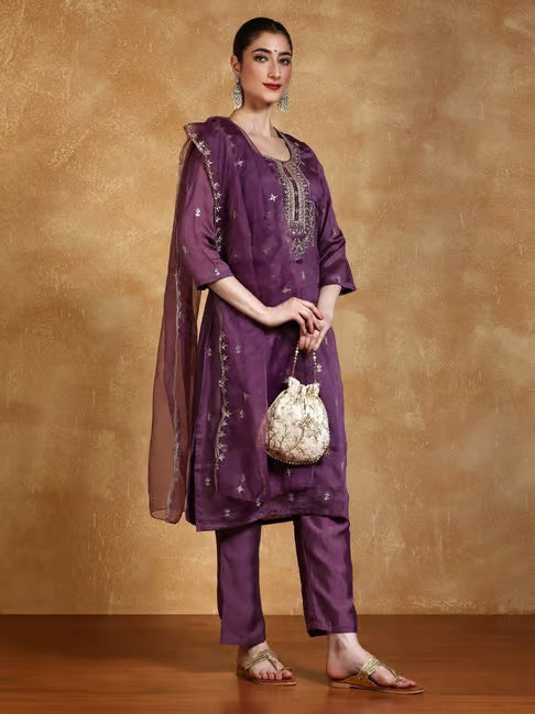 KF Embroidered Yoke Kurta With Trouser And Dupatta