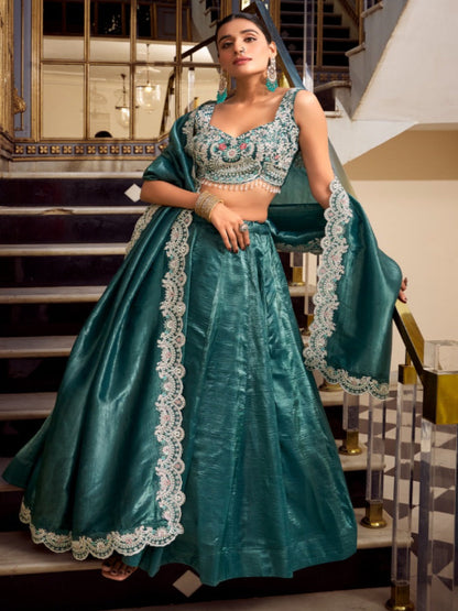 ES Elegant Gold Crush Lehenga Set with Sequins, Jarkan Work