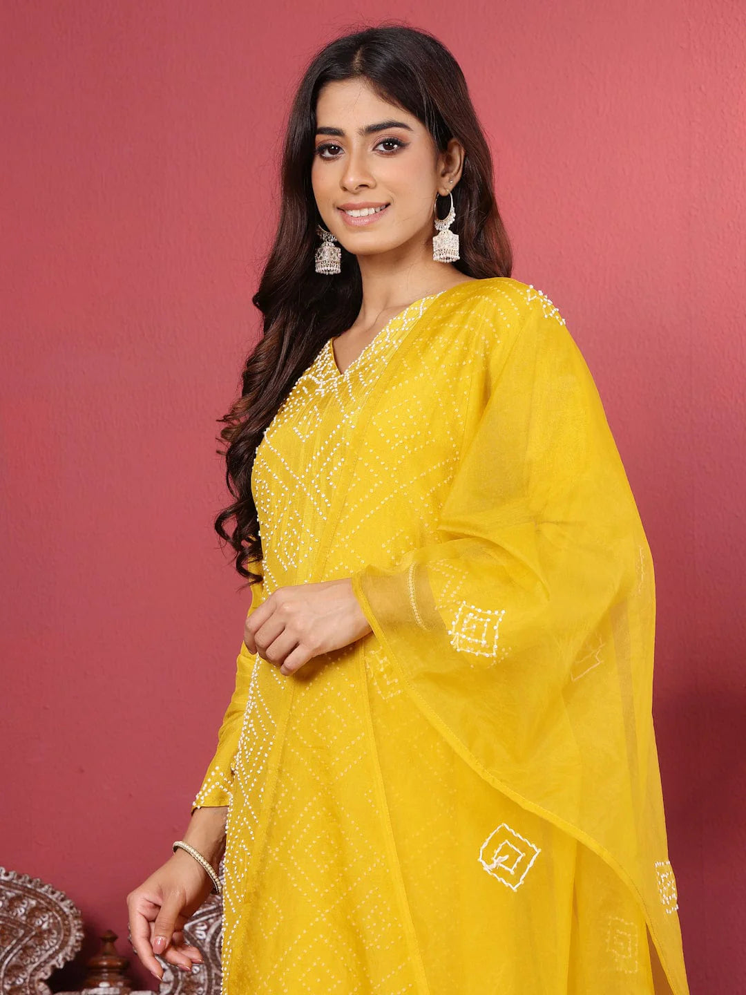 KF Hand Embroidered French Knot Kurta with Tonal Bottom and Embroidered Dupatta