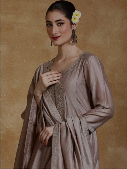 KF Zari Embroidered Yoke Kurta With Pant And Dupatta