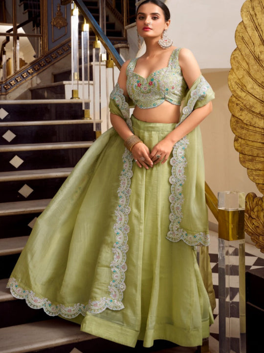 ES Elegant Gold Crush Lehenga Set with Sequins, Jarkan Work