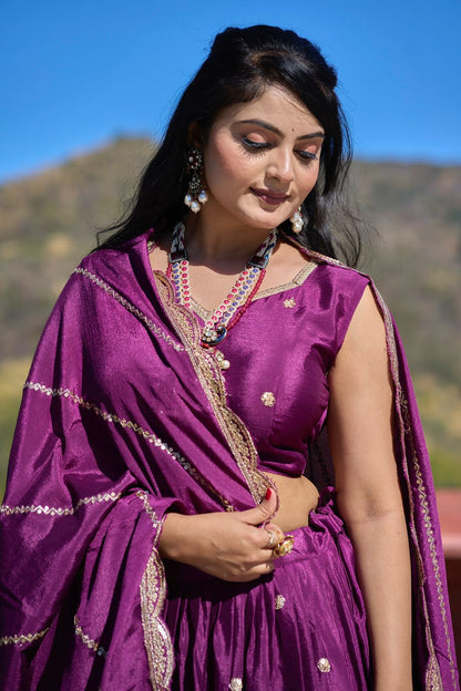 ES Heavy Chinon Silk Lehenga, Blouse & Dupatta with exquisite embroidery and zari work,