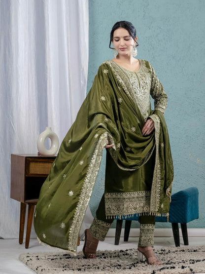 ES Chinnon Silk Suite With Heavy Embroidery Coding Sequence Work