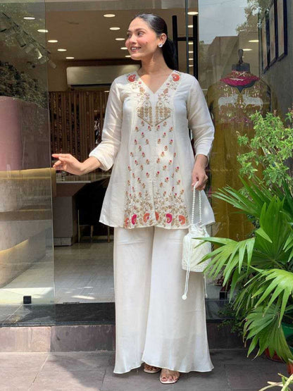 Women's Chanderi Silk Floral Gota Patti Embroidered Kurta Palazzo Set - KE