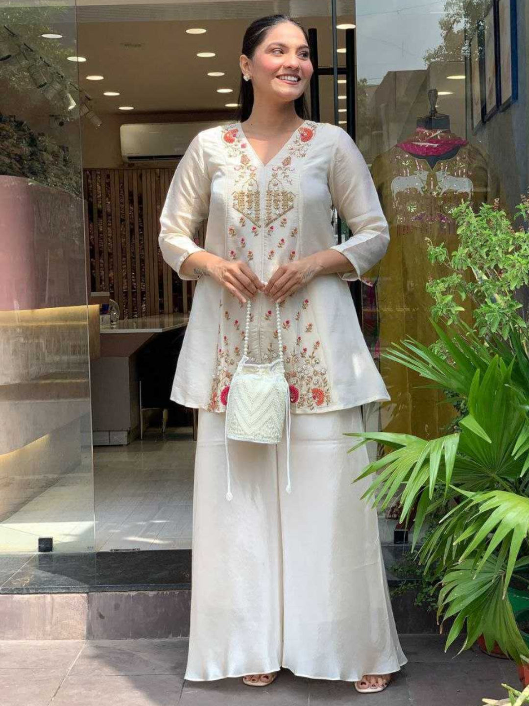 Women's Chanderi Silk Floral Gota Patti Embroidered Kurta Palazzo Set - KE