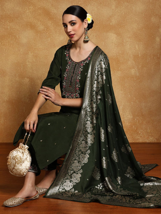 KF Zari Embroidered Yoke with All Over Floral Motif Buta Kurta with Trouser & Dupatta