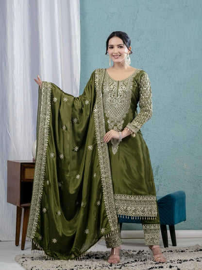 ES Chinnon Silk Suite With Heavy Embroidery Coding Sequence Work