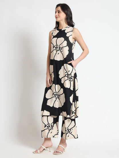 Divena Black Beautiful Floral Print Rayon Sleeveless straight-cut kurta with Pant for