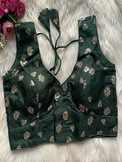 ES Designer Dola Silk Jacquard Partywear Blouse – Intricate Cosmos Viscose Weave