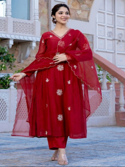 AA Viscose Silk Anarkali Kurta Set with Chanderi Dupatta and Pant