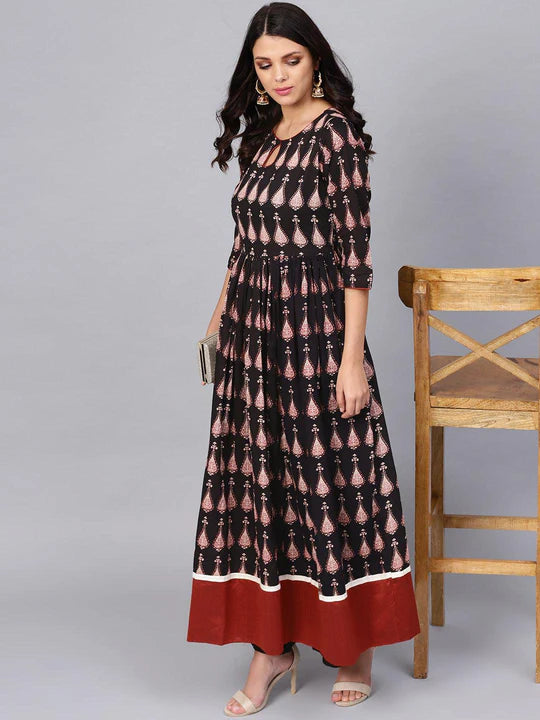 Divena Women's A-Line Black Floral Anarkali Cotton Kurta - SSDK0504