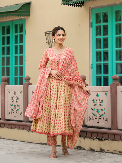 Divena Peach Floral Print Pure Cotton Anarkali Kurta & Trouser with Dupatta - SSDK1040