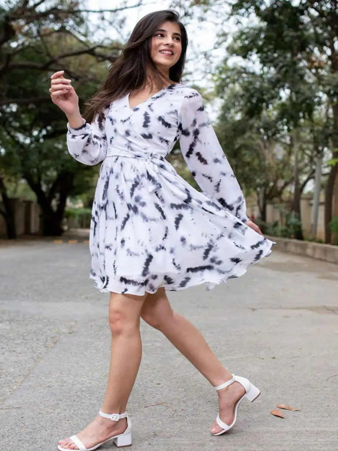 WT Designer V-Neck Printed Midi Top for Women | Heavy Crepe Full Sleeve Top