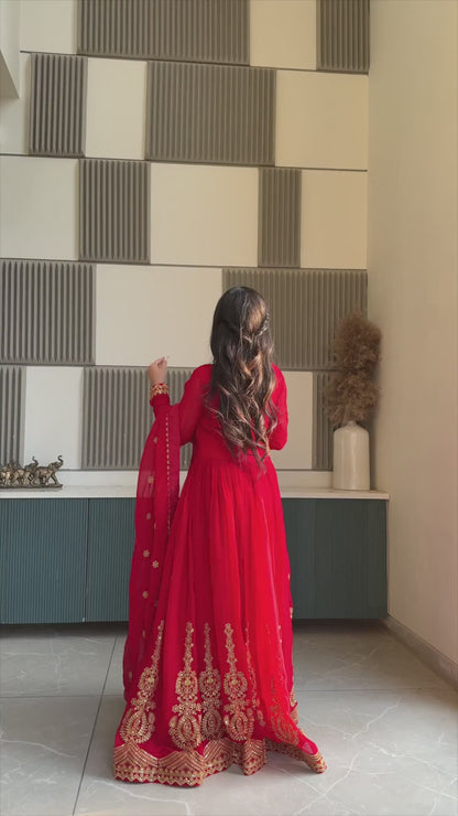 ES Embroidered Faux Blooming Gown with Dupatta – Festive & Party Wear